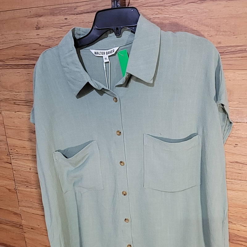 Walter Baker Size XL Green Button Down Sylvia Top NWT