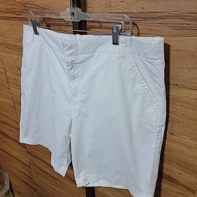 Charter Club Size 18 White Shorts