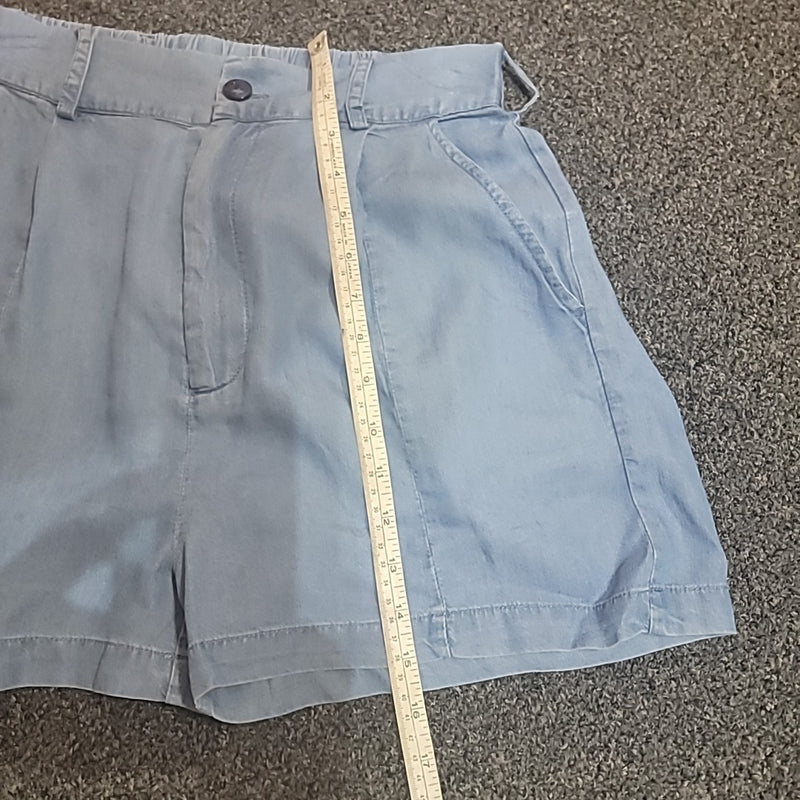 Walter Baker Size S Jasmine Medium Wash Blue Shorts NWT