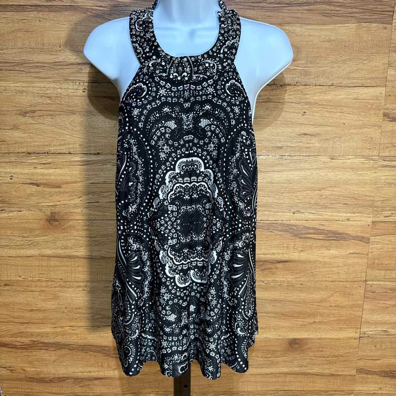 INC Black White Size M Sleeveless Top