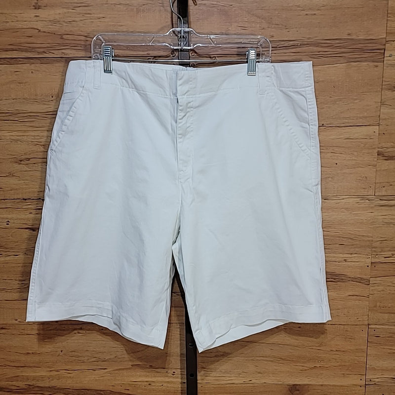 Charter Club Size 18 White Shorts